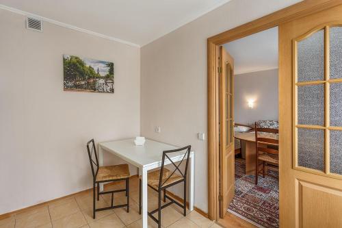 Apartment at Sukharevskaya - image 2