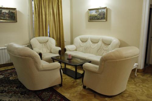 

Shamrock Hostel