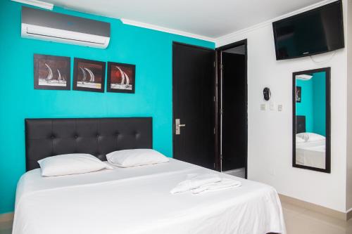 Standard Single Room image 4