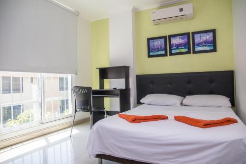 Standard Double Room image 3