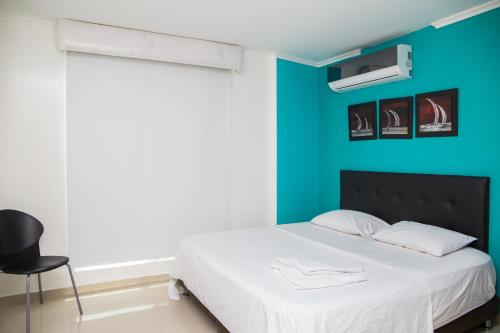 Standard Single Room image 10