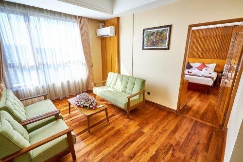 Junior Suite image 5