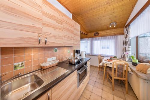 Kitchen, Appartements Haus Sonnenschein in Wiesenlehen