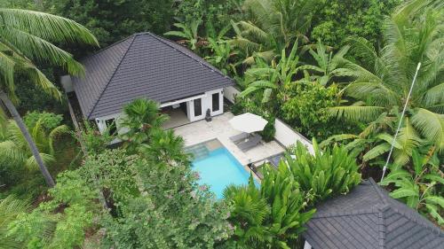 Villa Kupu Kupu Lovina