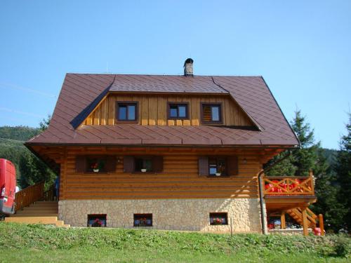 Rekreačná chata pod Jedľovinou - Accommodation - Varín