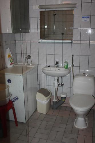 Bathroom, Makitorppa in Varpaisjärvi