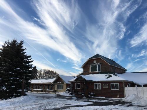 . Big Bear Lodge