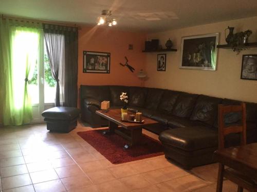 Au petit nid de Valaine chambre d'hôte Bois de Bellebat