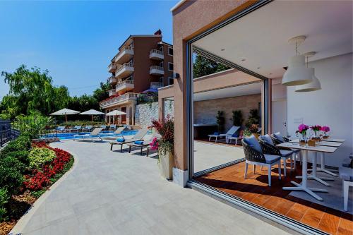hotel photo