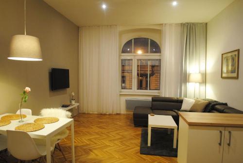 Apartments Centre in Style