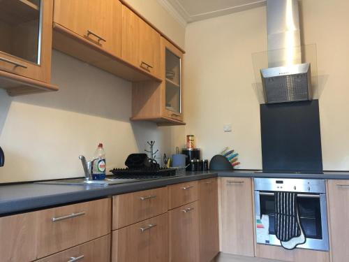 Scotstoun 1 Bed Flat - image 6