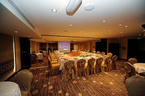 Meeting room / ballrooms, Continent Hotel Al Waha Palace Riyad near King Fahd National Library