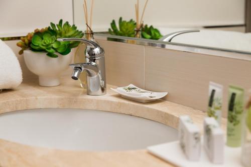 Palazzo Sisto Exclusive Suites - image 7