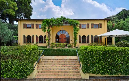 French Farm Winery - Photo 1 in French Farm, New Zealand