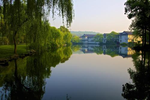 West Lake State Guest House