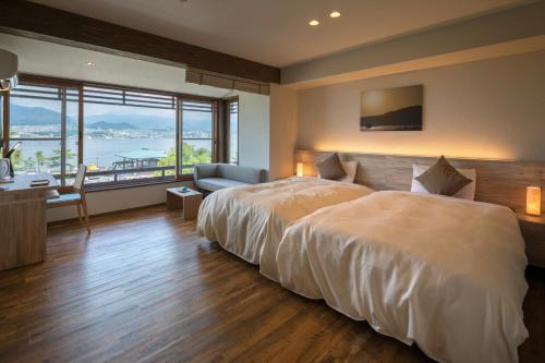 Twin Room with Sea View