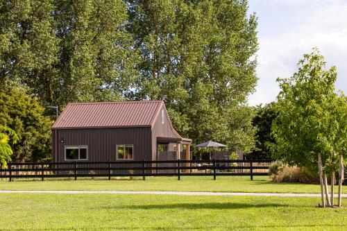 . Angus Road Barn