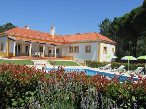  Villa 52 with private pool in Alcácer do Sal