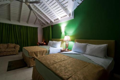 Mynt Retreat Bed & Breakfast – Montego Bay, NM