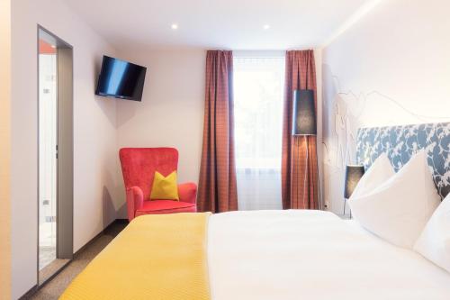 1 queen bed