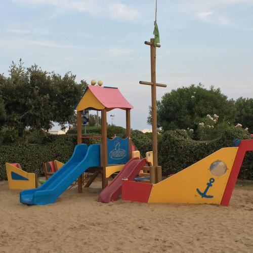 Hotel Italy - image 12