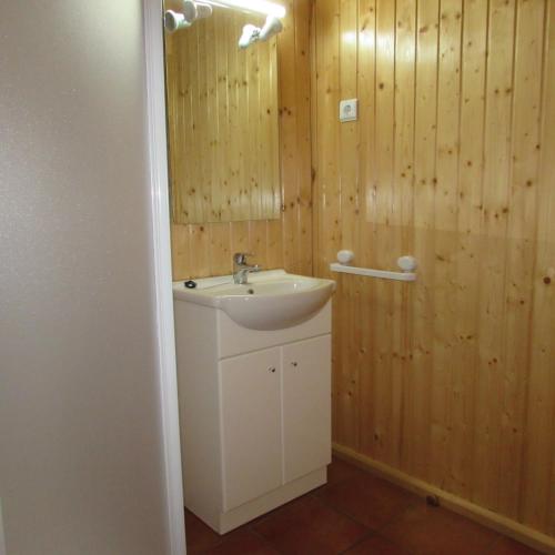 Camping-Bungalows Ciudad de Albarracin in อัลบาร์ราซิง