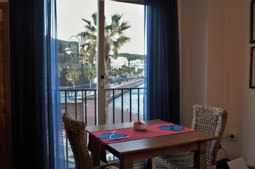 Blue Moon Hotel - 식음료(F&B)