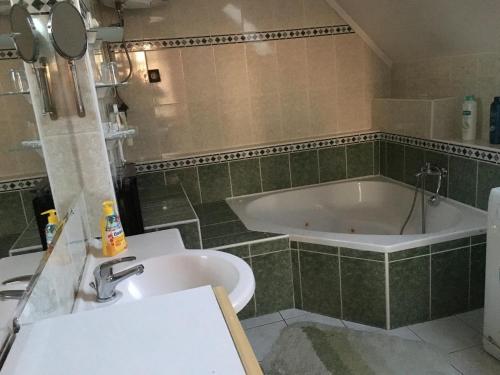 Eva Rooms - image 10
