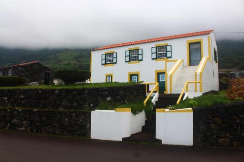  Casa dos Felicias in São Roque do Pico
