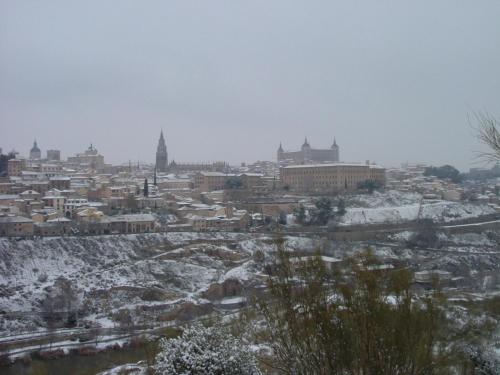 Hostal La Campana - image 13