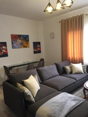 Brilant Apartament - image 5