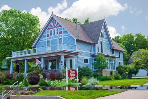 B&B Green Bay - Astor House - Bed and Breakfast Green Bay