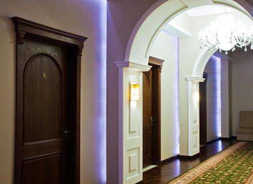 Sky Luxe Hotel – Astana, MA