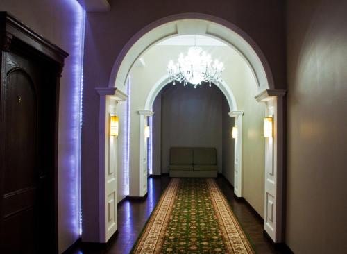 Sky Luxe Hotel – Astana, MA