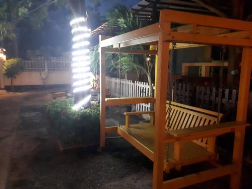 Insook Ko Larn Resort - Tap to explore photos