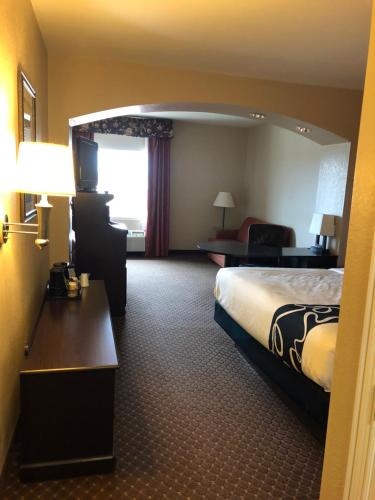 Americas Best Value Inn - Gun Barrel City