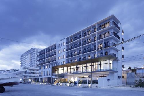 Hotel Locus, Mijakodžima