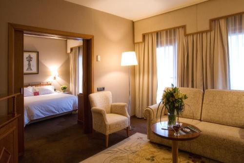 Hotel Palafox - image 8