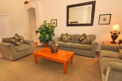 213 Birkdale St Villa #221547 Villa - image 4