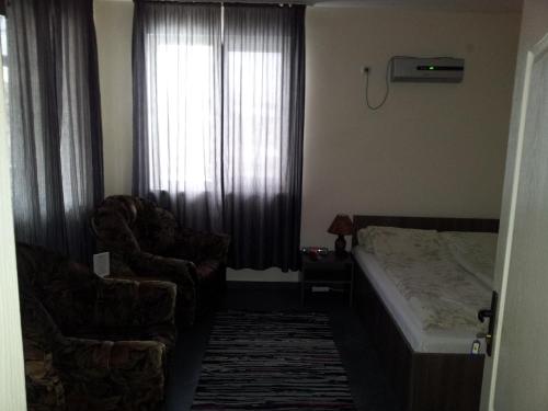 Avel Guest House - image 3