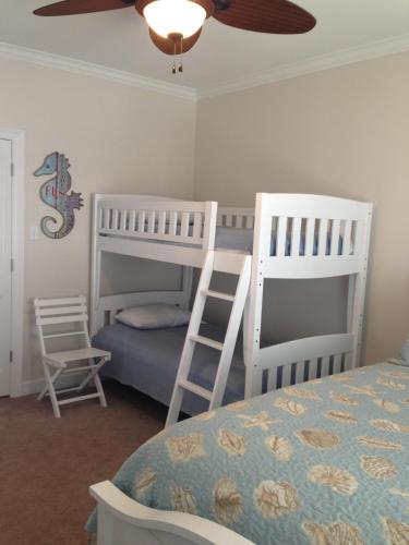 Shore Haven Home - image 6
