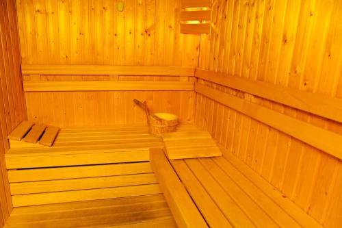 Okulski Grand Rozewie Pokoje i Apartamenty