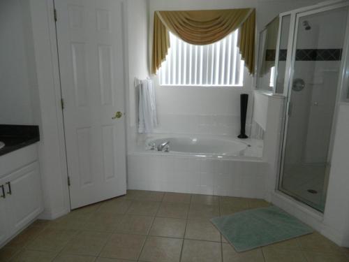 534 Balmoral Drive Villa #49114 Villa in Davenport, USA