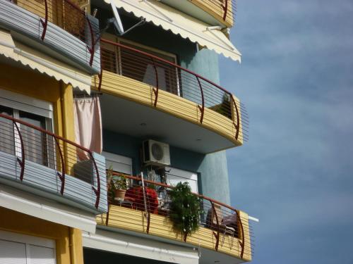 Apartment with Amazing View & parking