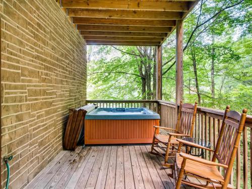 Wild At Heart Cabin - image 6