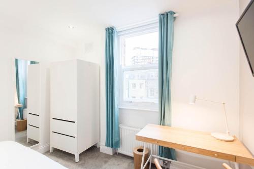 Windmill 3 bedrooms a London Windmill 3 bedrooms a London