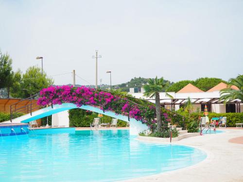 Swimming pool, Oasiclub Hotel - Appartamenti in Macchia di Mauro