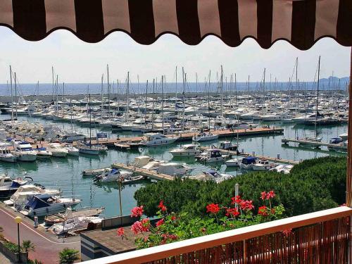 Superior Double Room with Balcony and Sea View