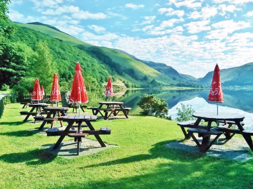 Pen-y-bont Hotel, , North Wales