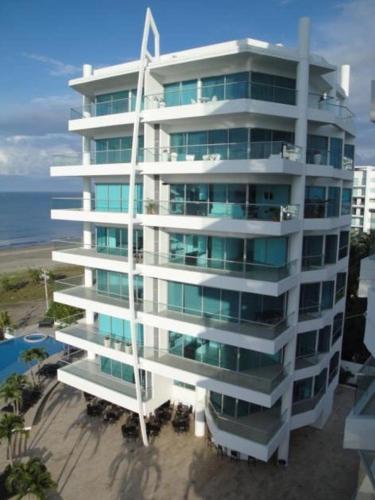 Apartment with Sea View image 5